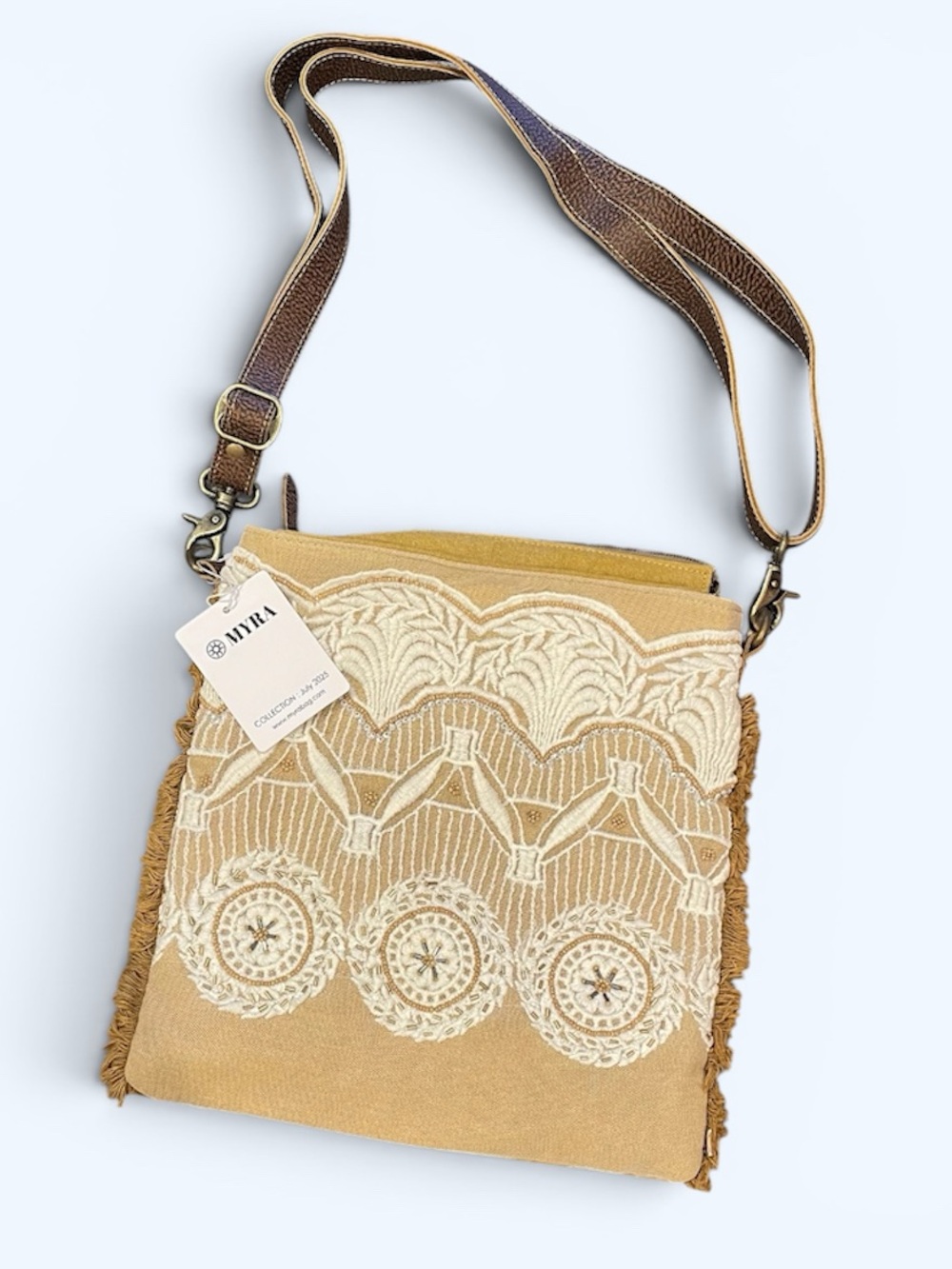 Myra Bag - Prairie
Lace Shoulder Bag in Cottage
White - Picture 1 of 12